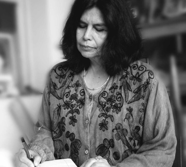 Natasha Salguero: «Soy absolutamente exigente con la escritura»